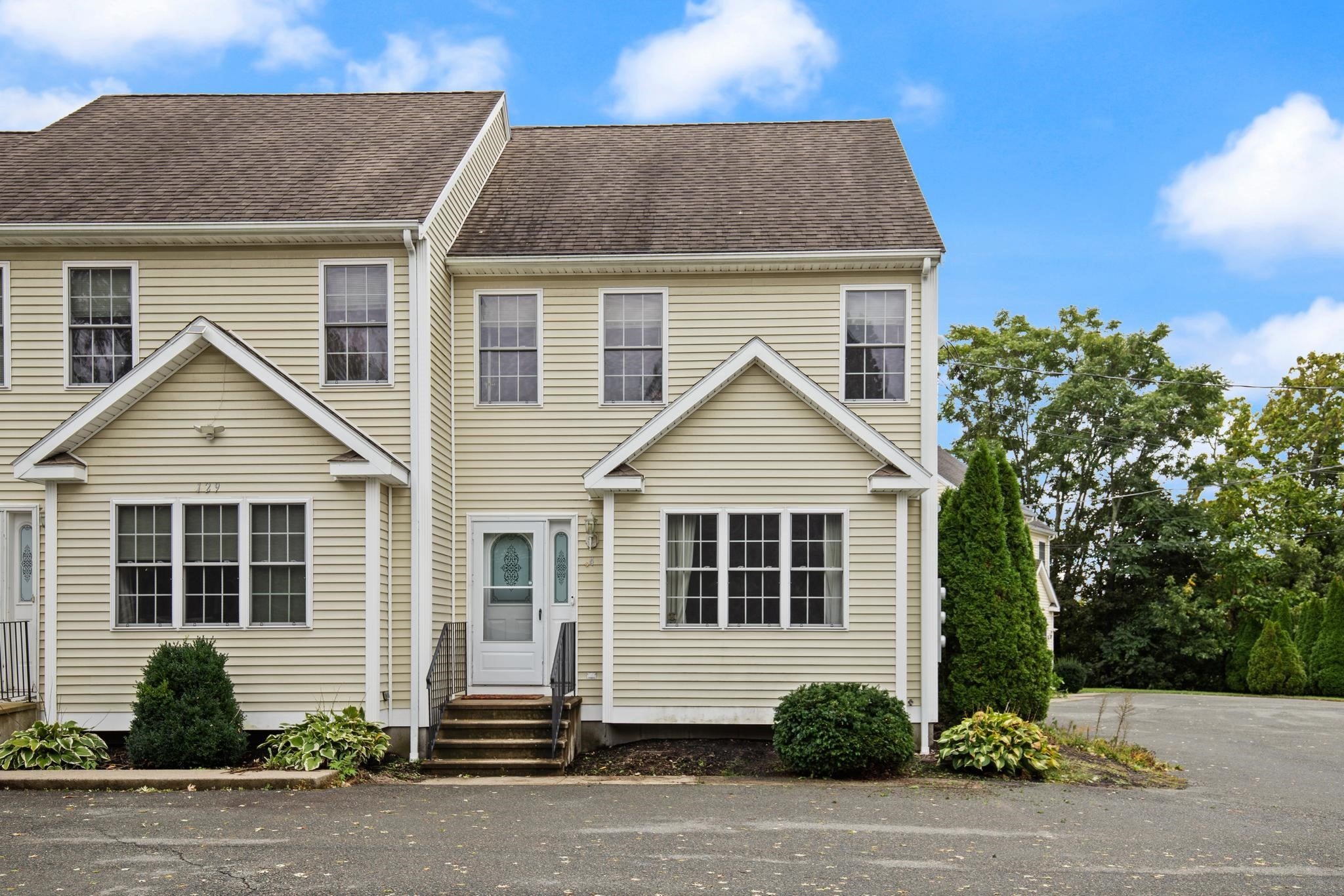 129 Scott St #4, Attleboro, MA, 129 Scott St #4, Attleboro, MA Photo #2