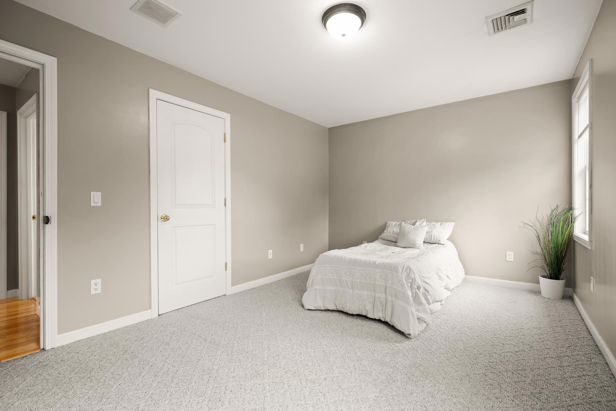 129 Scott St #4, Attleboro, MA, 129 Scott St #4, Attleboro, MA Photo #21