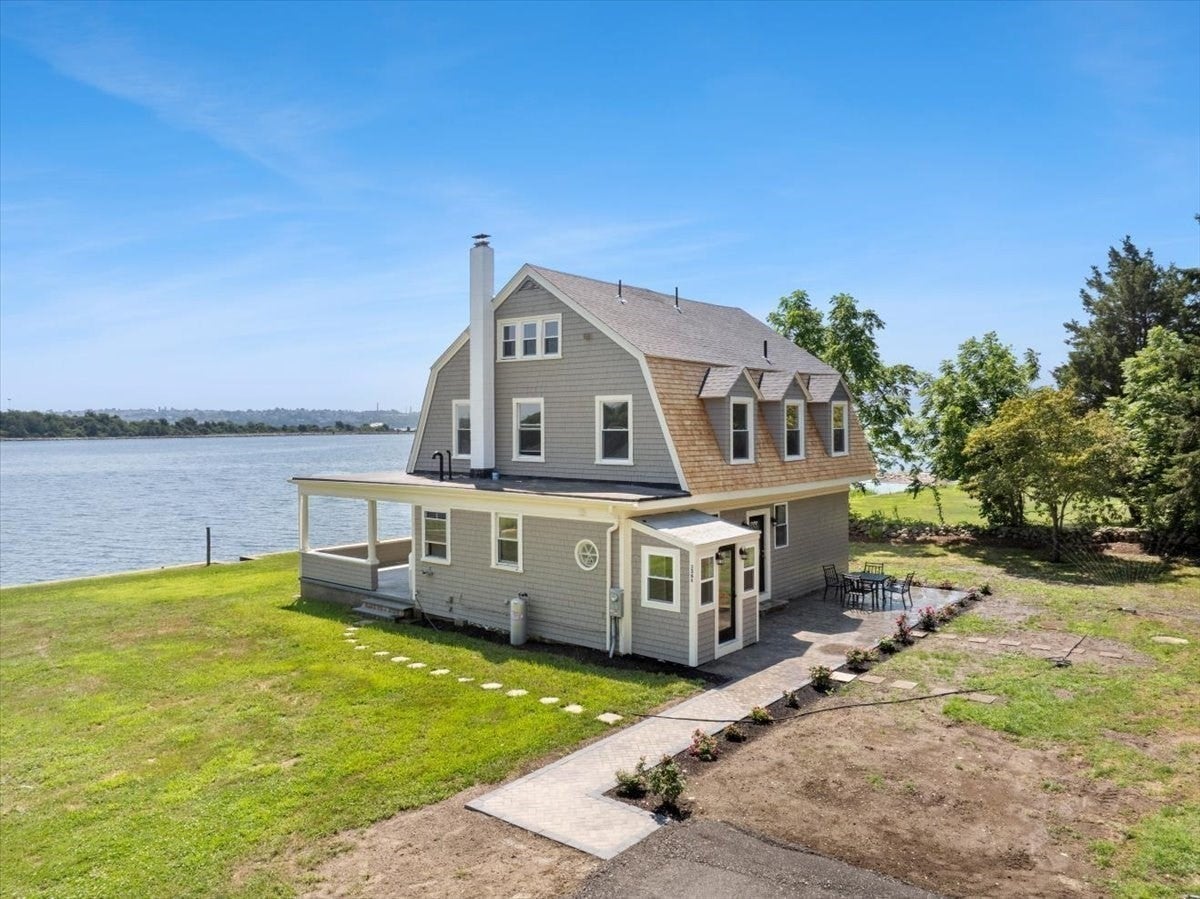 1366 Gardners Neck Rd
