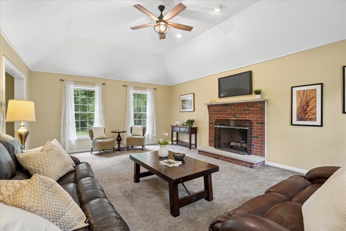6 Sterling Dr, Londonderry, NH, 6 Sterling Dr, Londonderry, NH Photo #13
