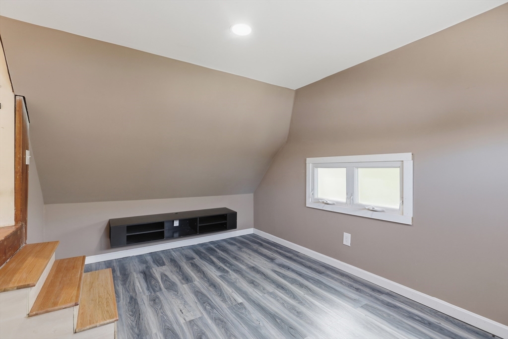 13 Marilyn Drive, Auburn, MA Photo #30