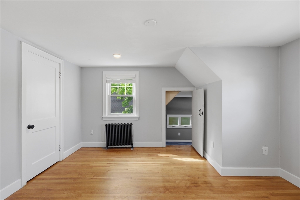 13 Marilyn Drive, Auburn, MA Photo #18