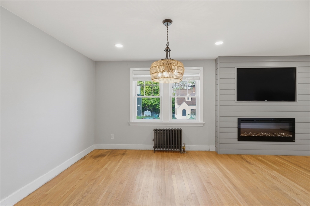 13 Marilyn Drive, Auburn, MA Photo #26