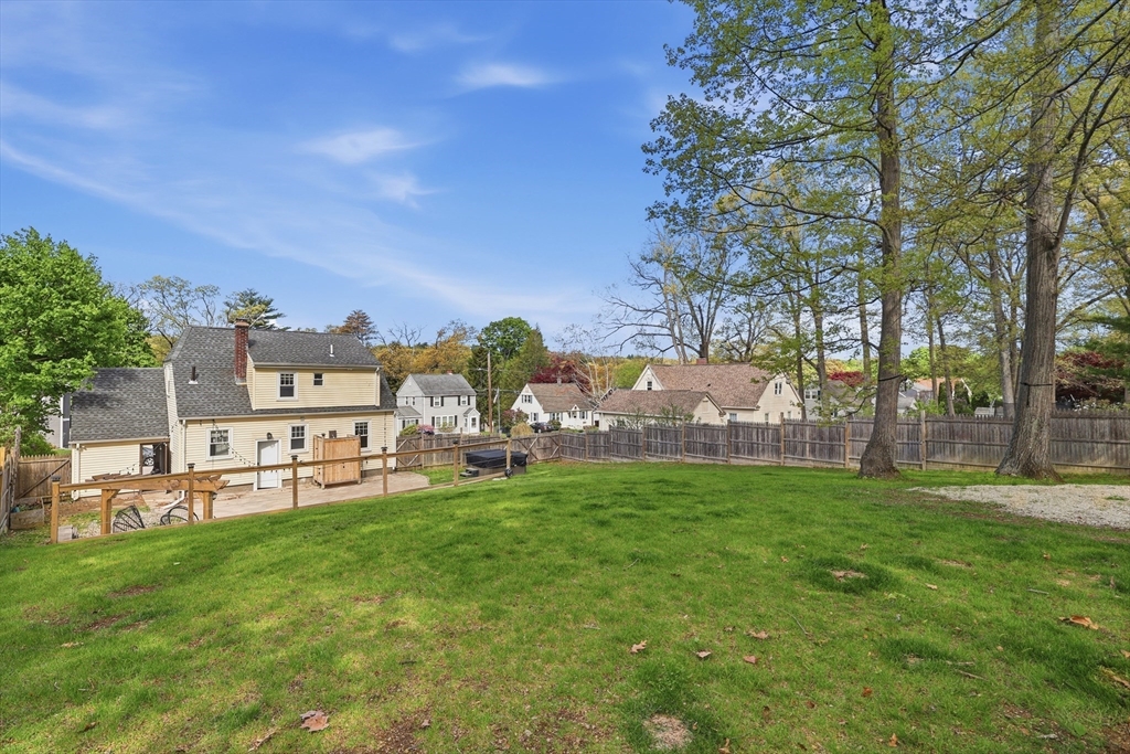 13 Marilyn Drive, Auburn, MA Photo #10
