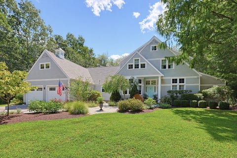Photo of 35 Tucker Ln, Dartmouth, MA 02747 (MLS # 73565386)