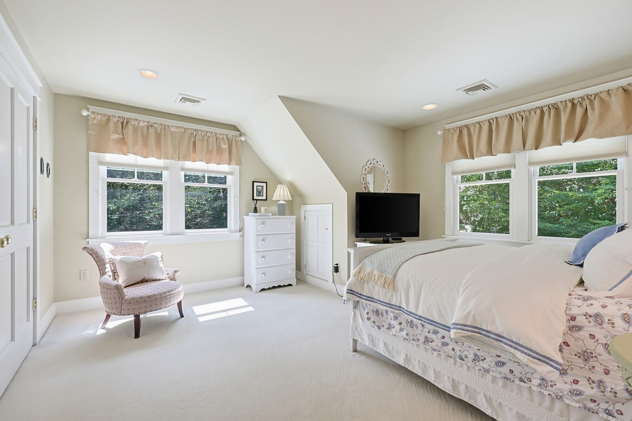 35 Tucker Ln, Dartmouth, MA, 35 Tucker Ln, Dartmouth, MA Photo #32