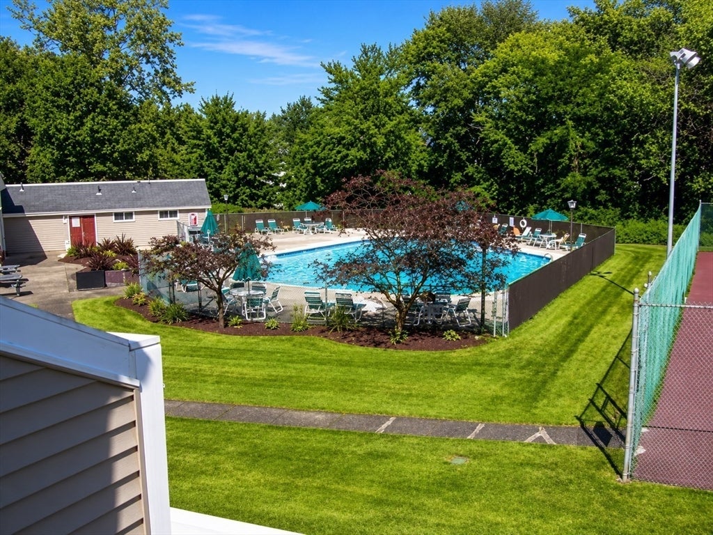 161 Nassau Dr #161, Springfield, MA Photo #19
