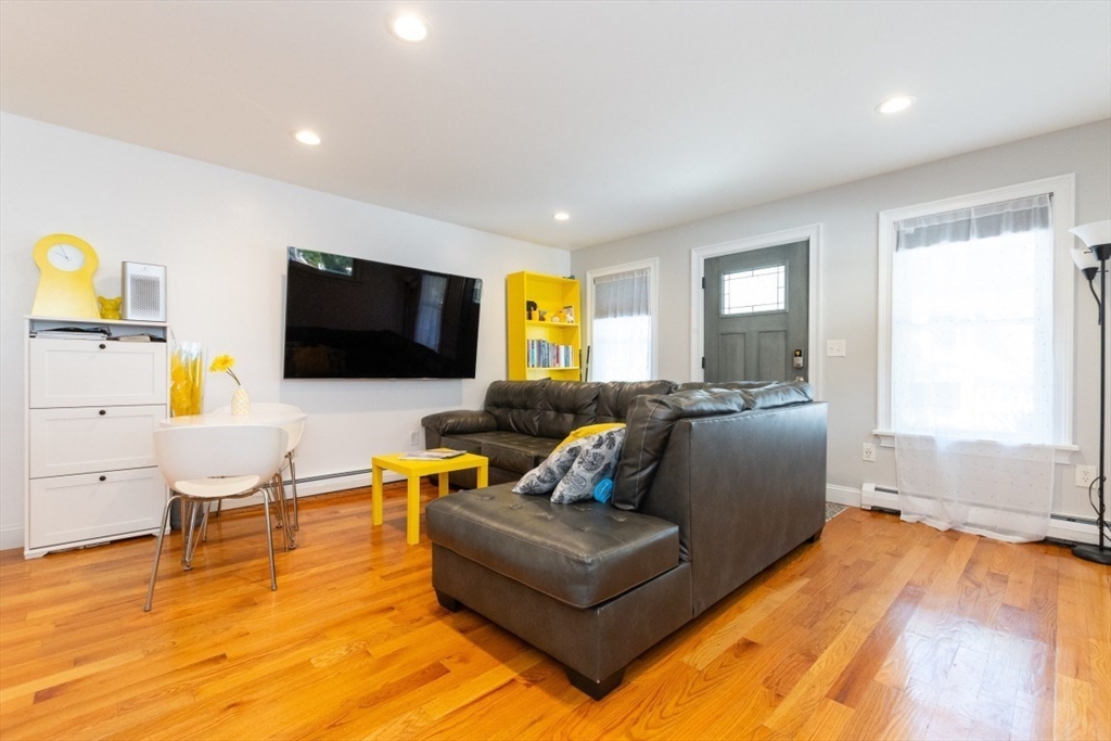 55 Mcbride St Unit 1