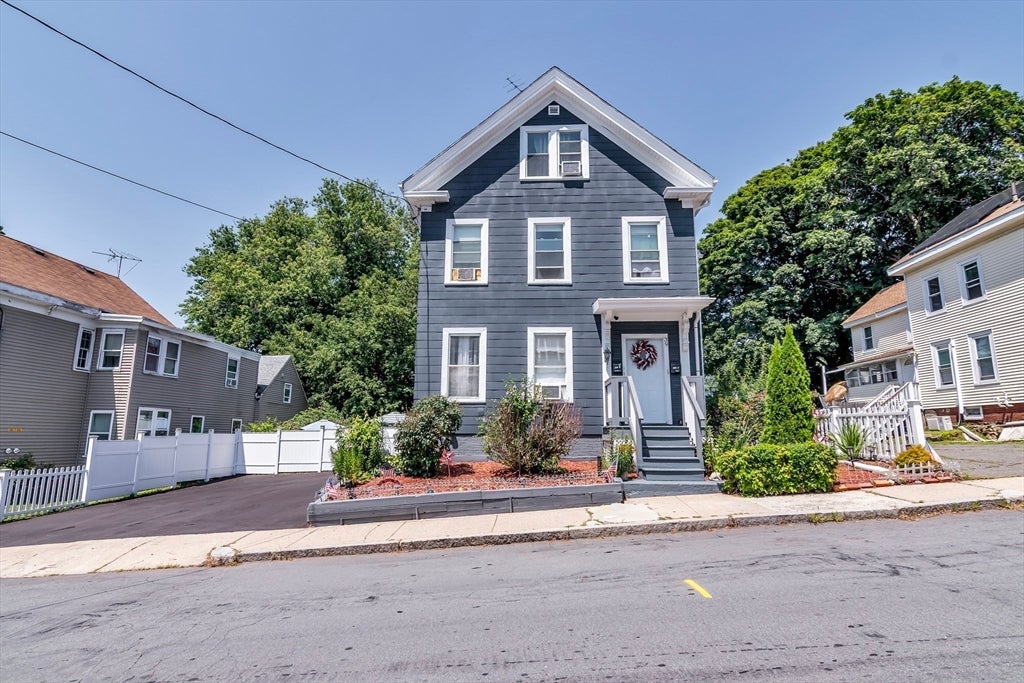 39 5th Ave, Haverhill, MA, 39 5th Ave, Haverhill, MA Photo #2