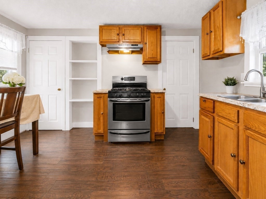 39 5th Ave, Haverhill, MA, 39 5th Ave, Haverhill, MA Photo #16