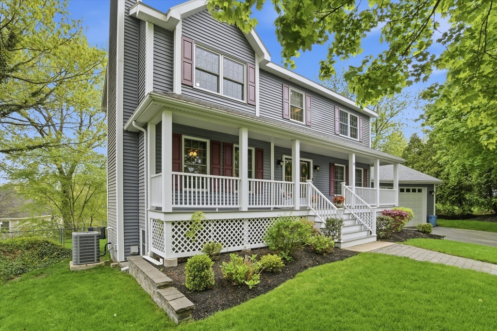 18 Oakridge