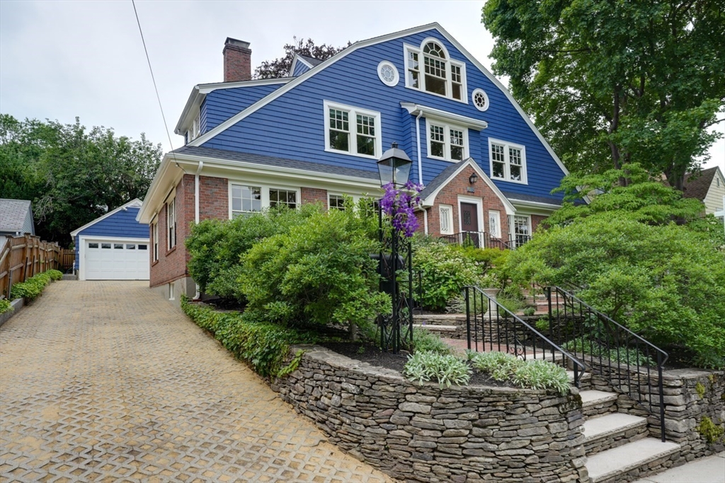 48 Elizabeth Rd