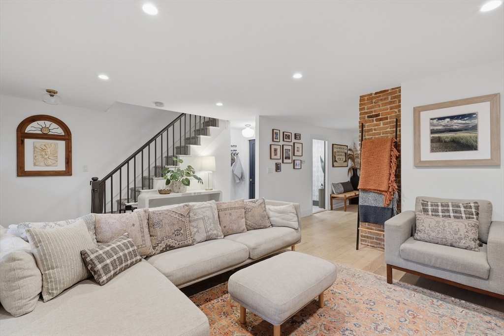 31 Olive Street 31