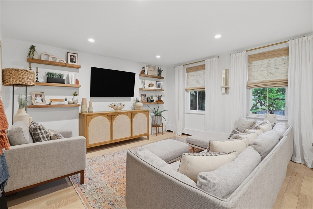 31 Olive Street 31