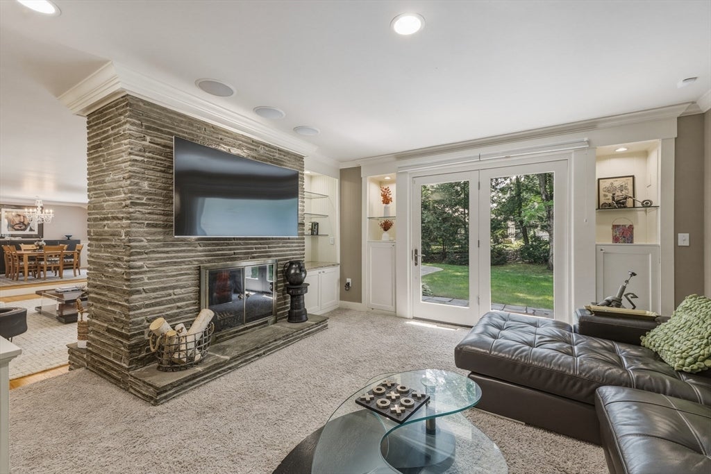 191 Pinewood Dr, Longmeadow, MA, 191 Pinewood Dr, Longmeadow, MA Photo #14