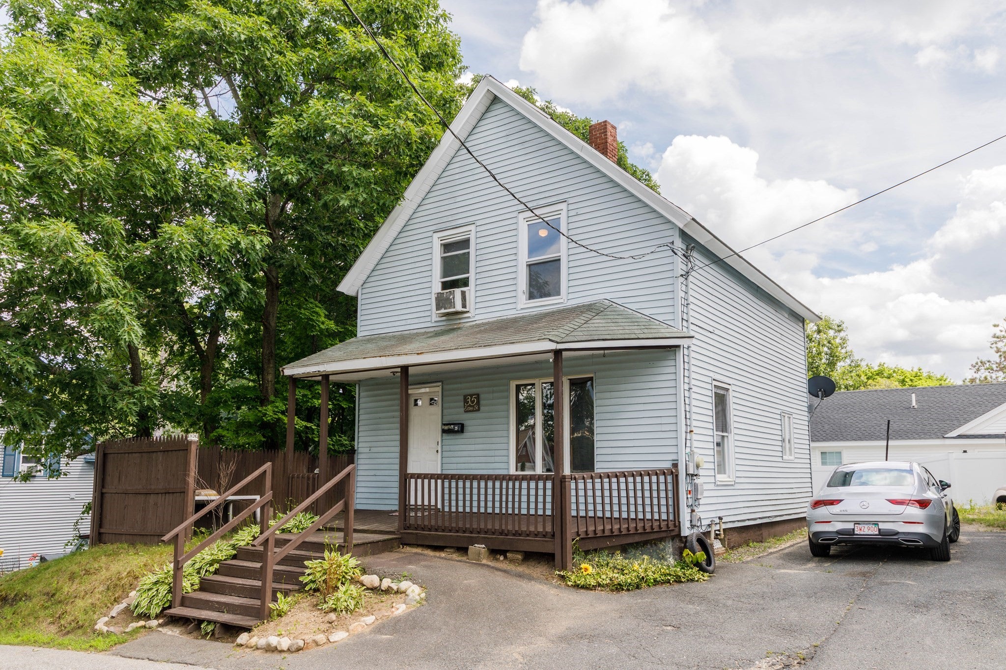 35 Essex Street