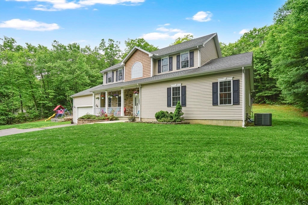 32 Bissonnette Cir
