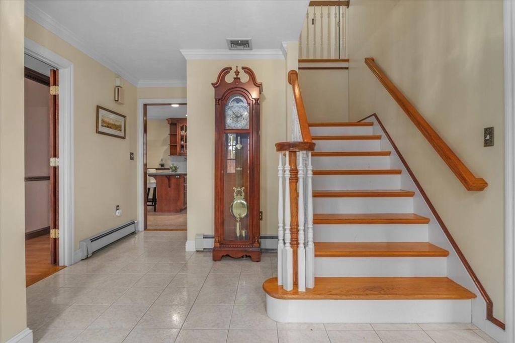 270 South St
