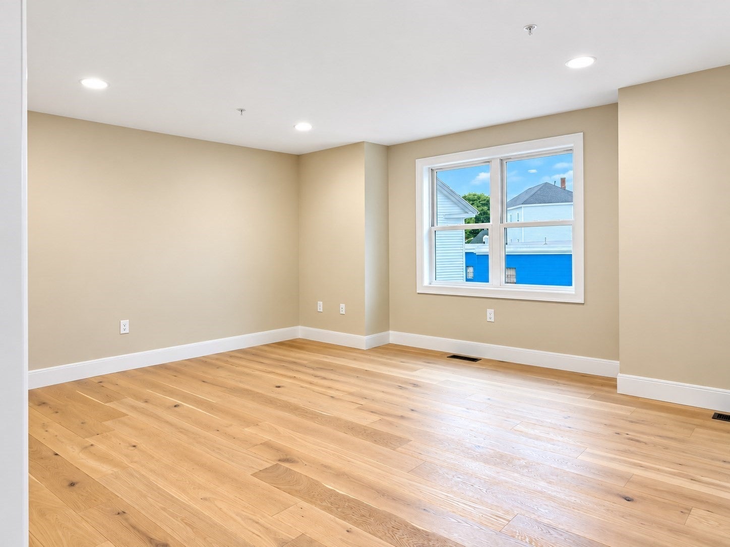 562 Gorham Street #05, Lowell, MA, 562 Gorham Street #05, Lowell, MA Photo #8