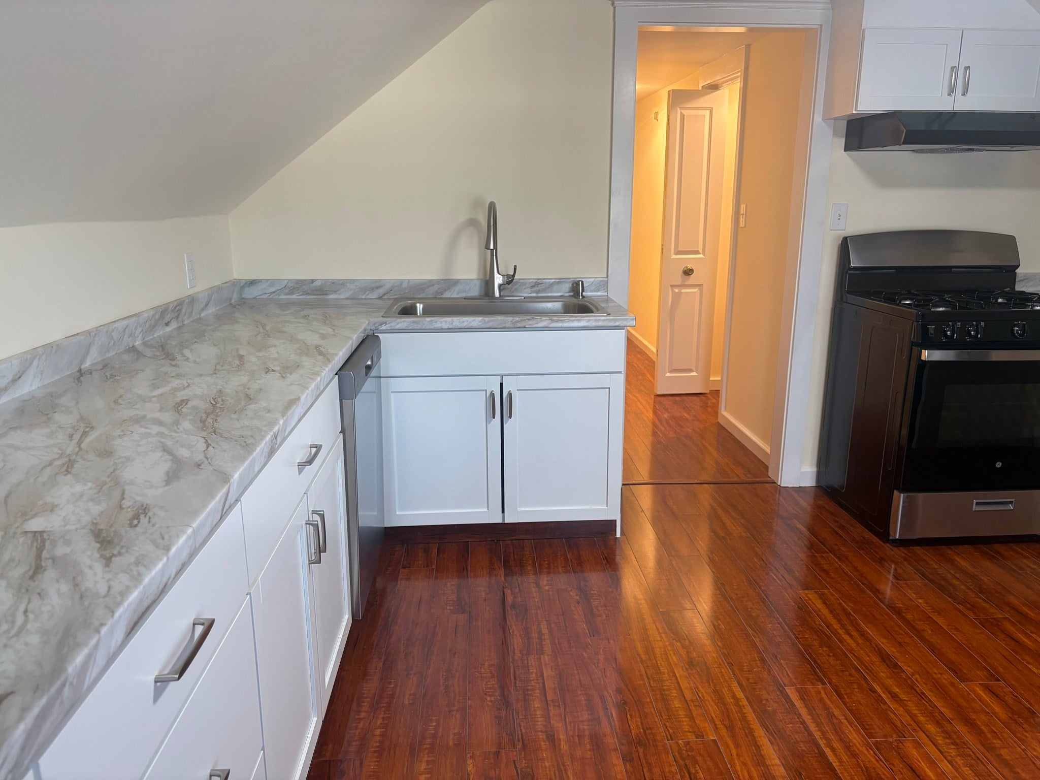 144 Walworth ST #3, Boston, MA Photo #8