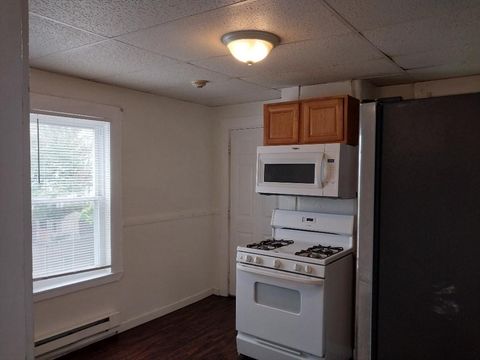 Photo of 30 Cooper St #2L, Lynn, MA 01905 (MLS # 73522642)