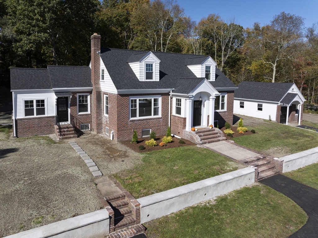 216 Anawan St