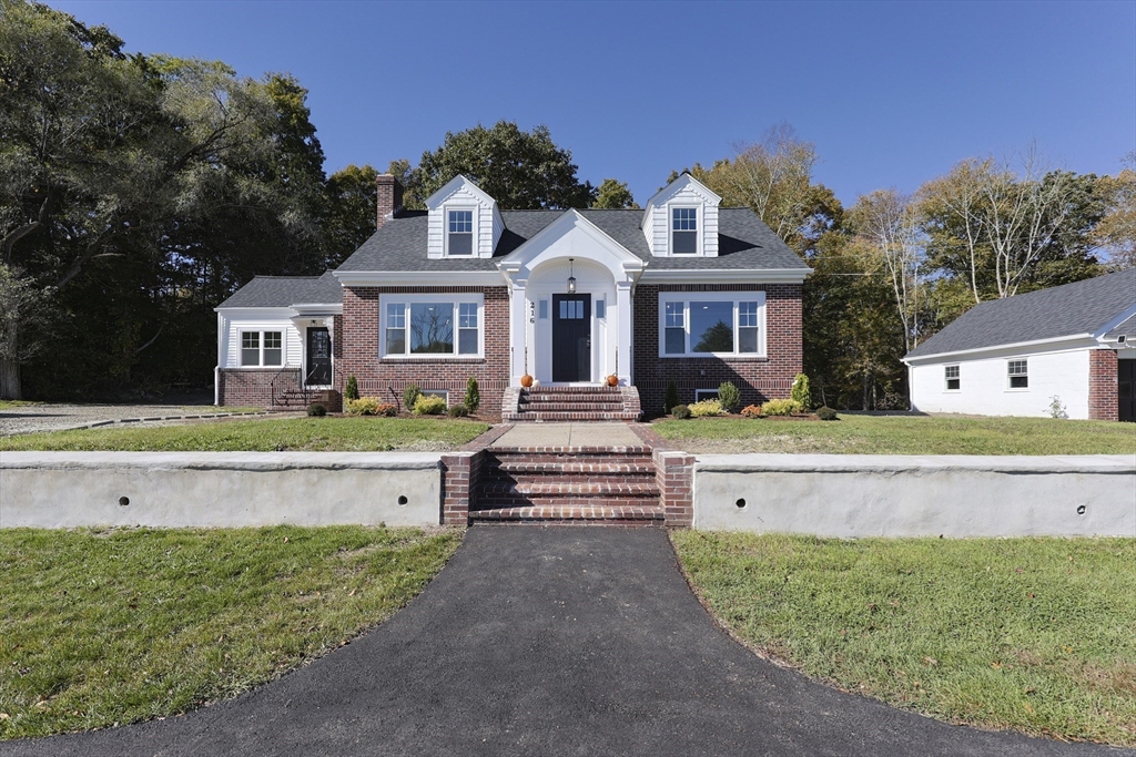 216 Anawan St