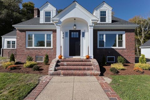 216 Anawan St Rehoboth MA 02769