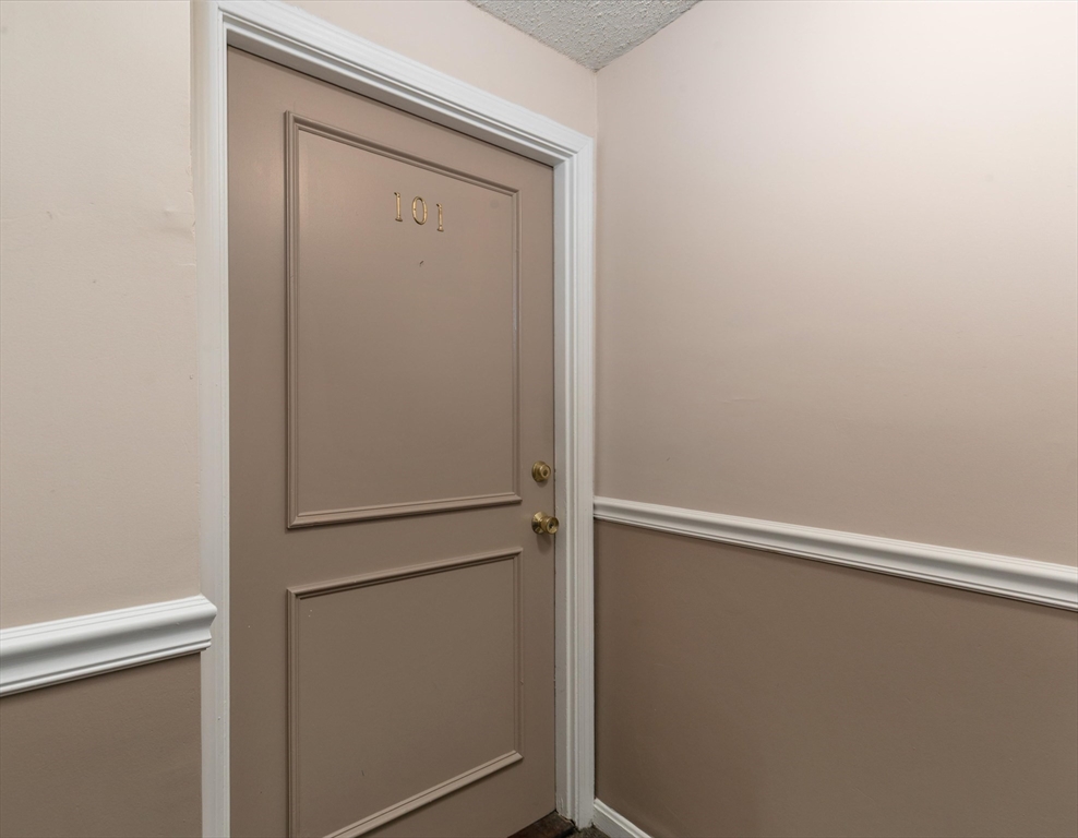 2 Birchwood Court 101