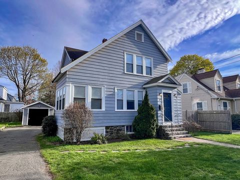 Photo of 34 Lafayette St, Marblehead, MA 01945 (MLS # 73511724)