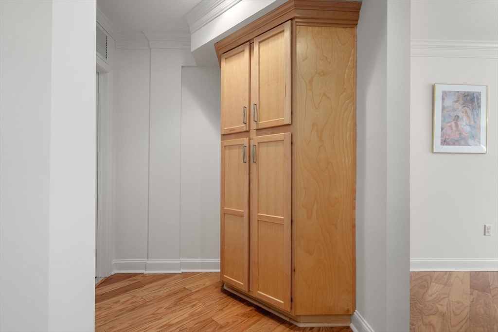 490 Main 114