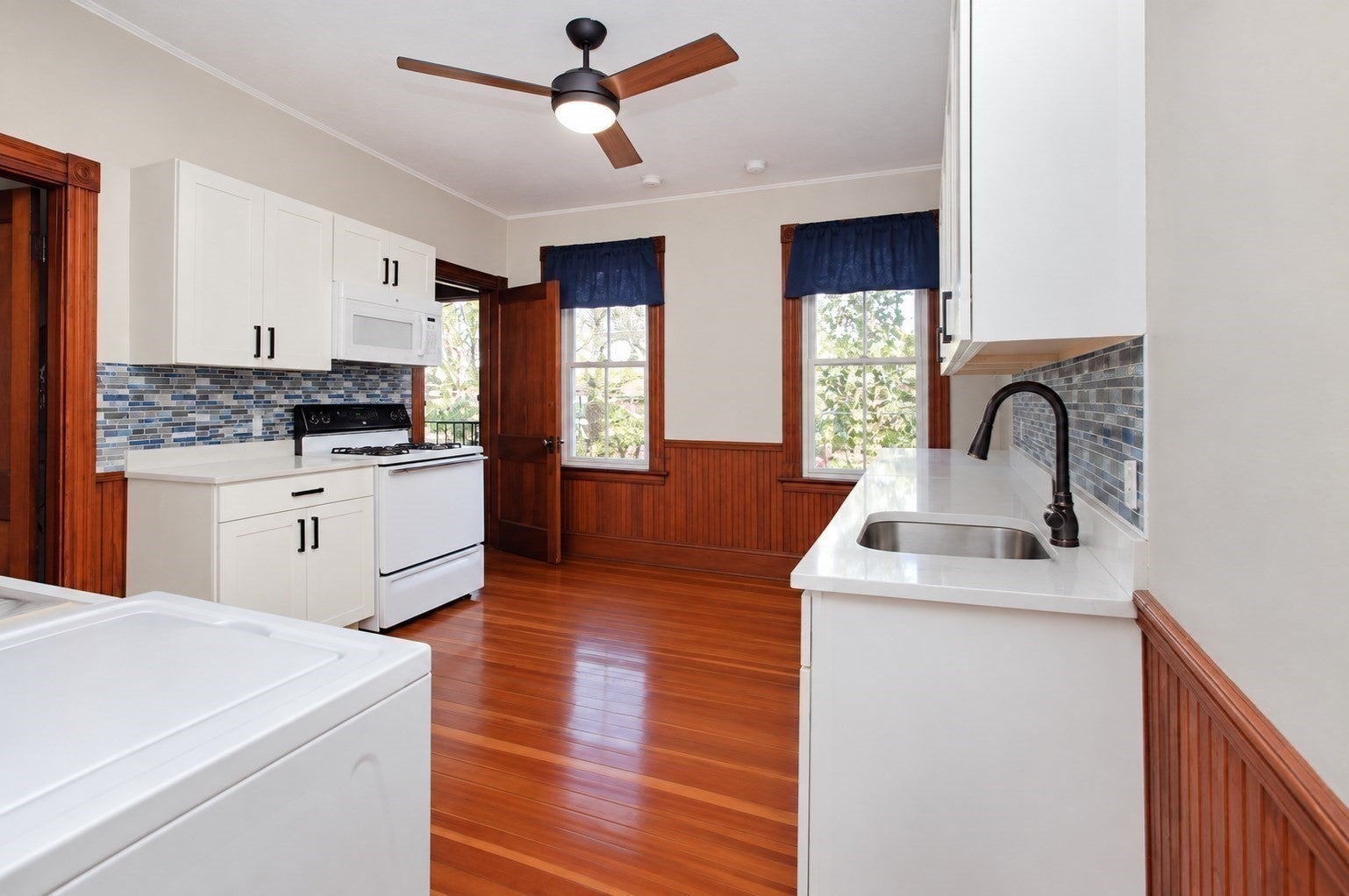 22 Welles Avenue