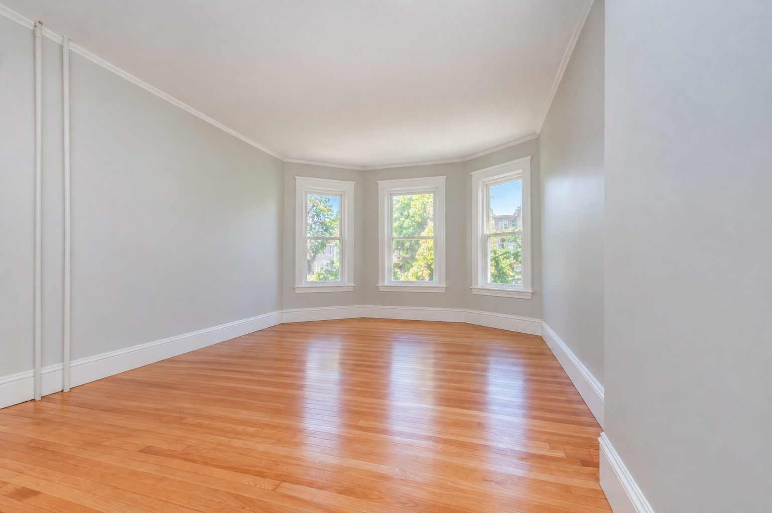 22 Welles Avenue