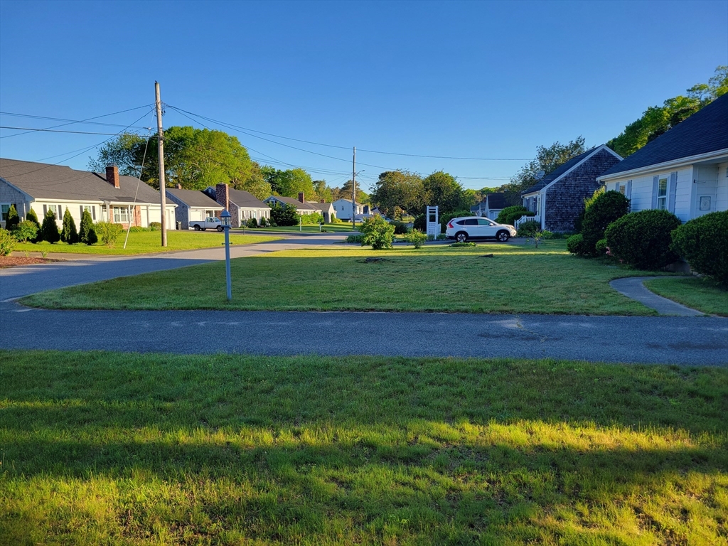 115 Captain Chase Rd