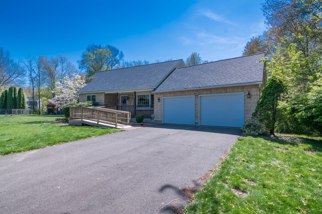 9 Park Dr.