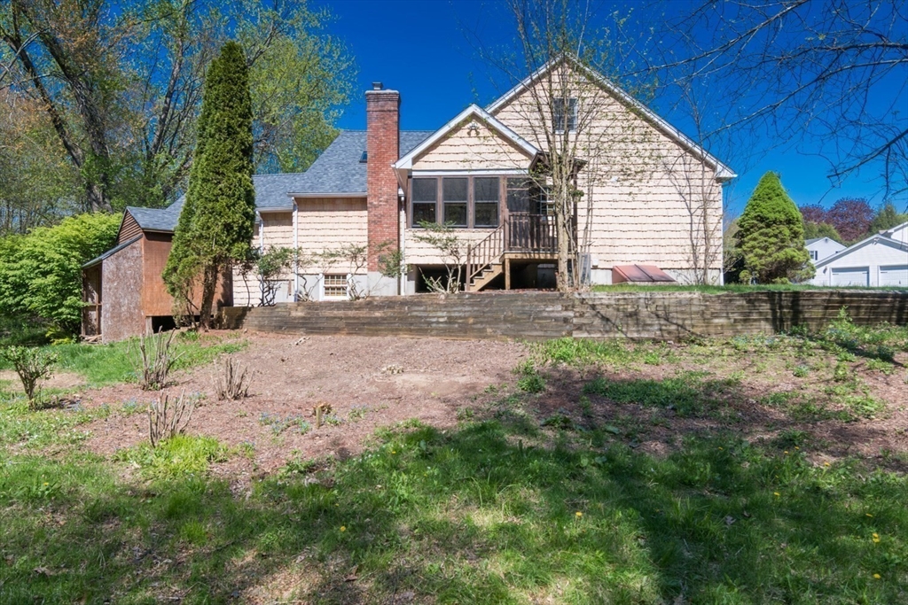 9 Park Dr.