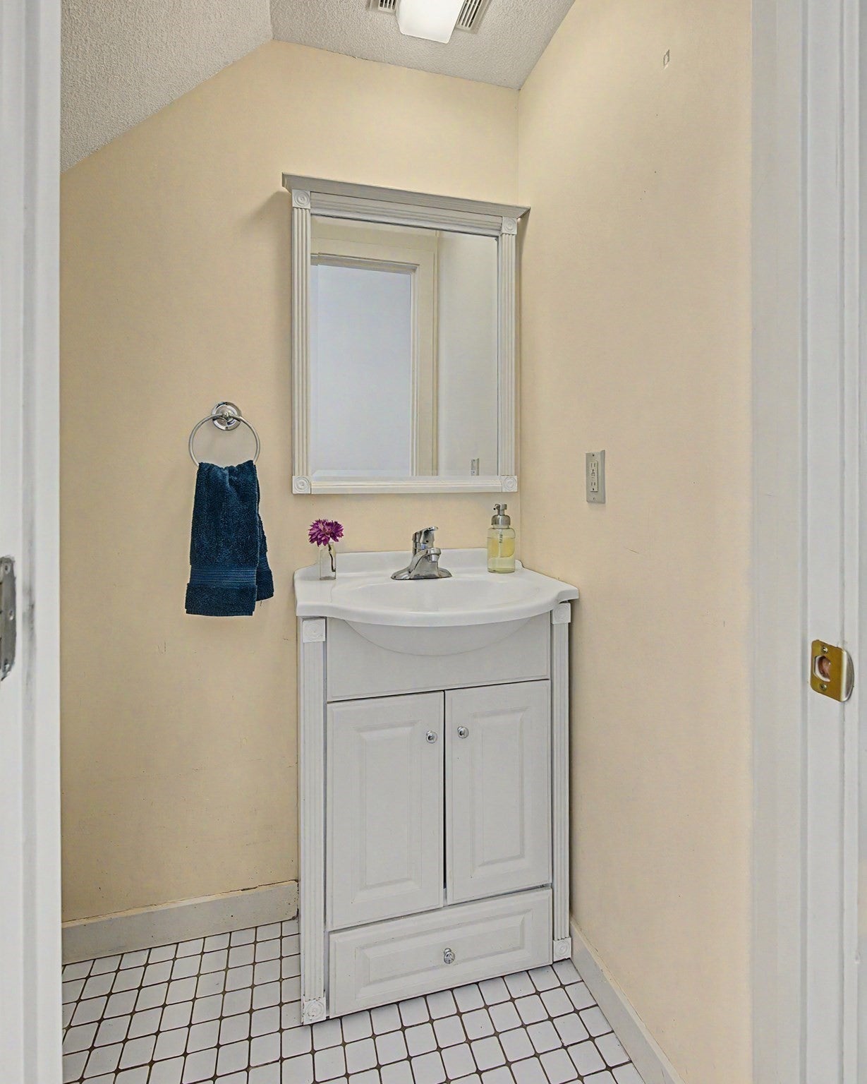 65 Amity Pl #65, Amherst, MA Photo #12