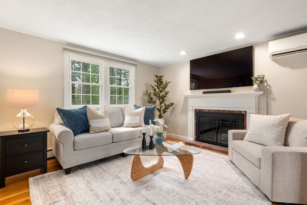 67 Blacksmith Drive, Medfield, MA Photo #7