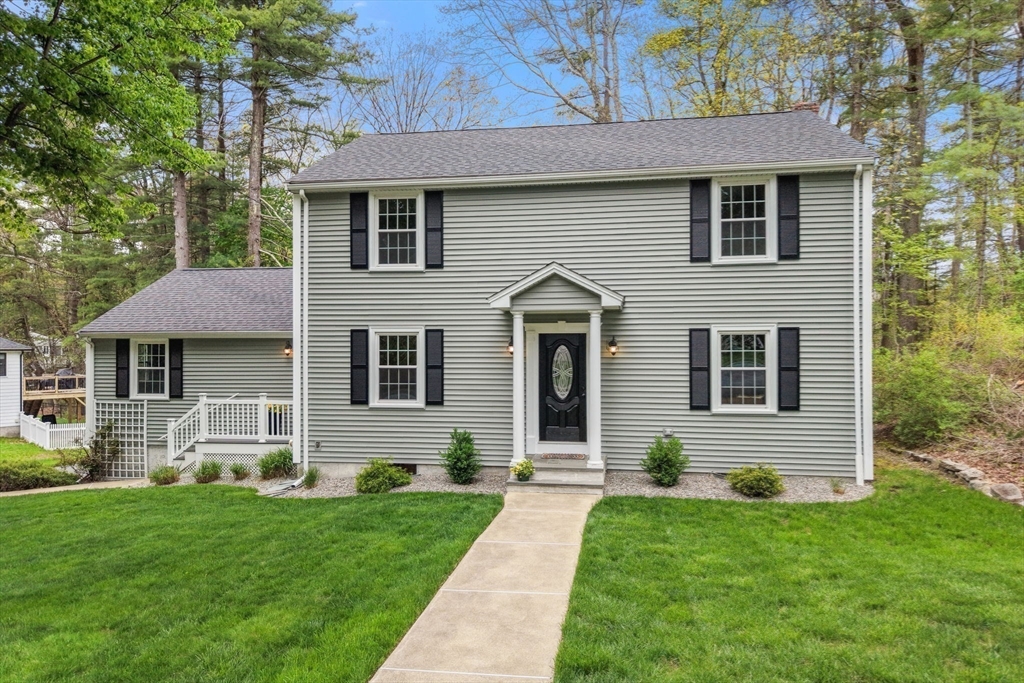 67 Blacksmith Drive, Medfield, MA Photo #3