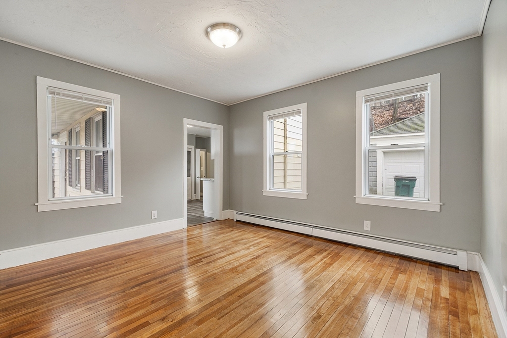 354 Kimball St