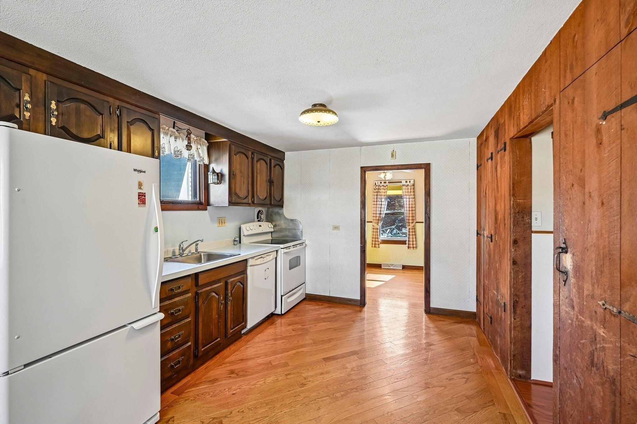81 Morgan St, Randolph, MA, 81 Morgan St, Randolph, MA Photo #9
