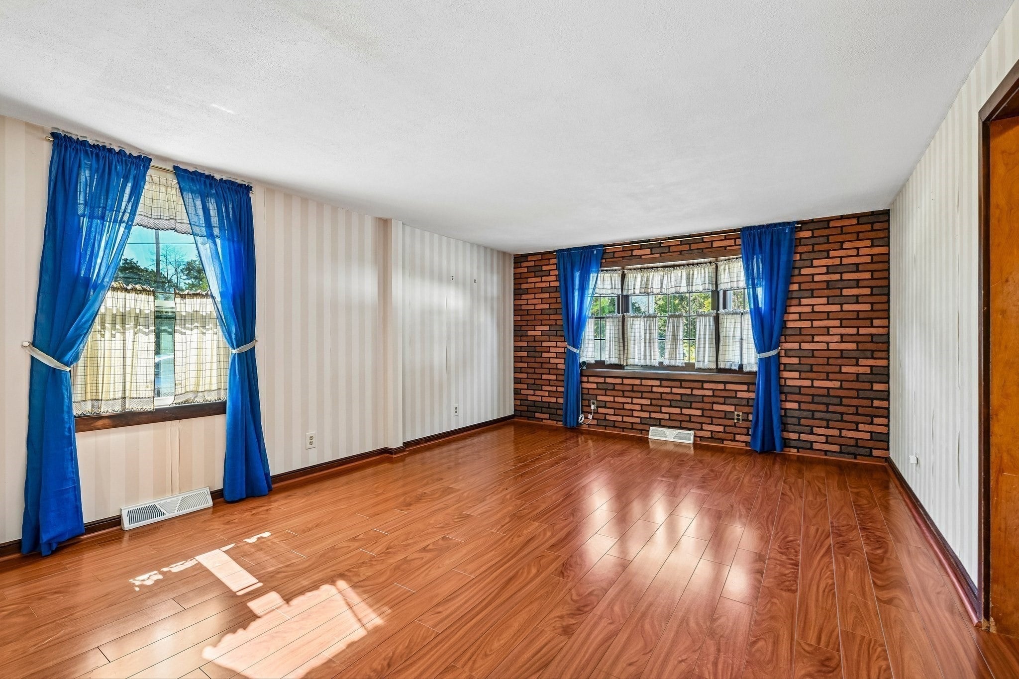81 Morgan St