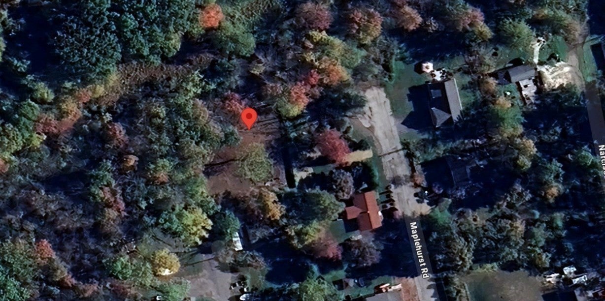 25 Laurel Rd