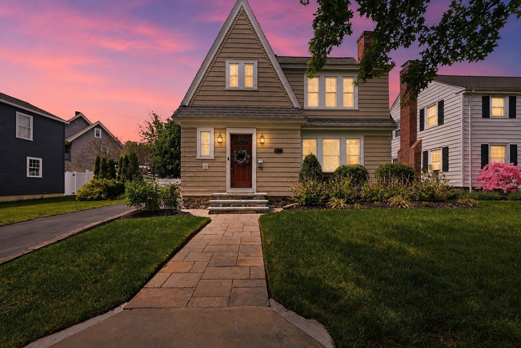 16 Bay State Road