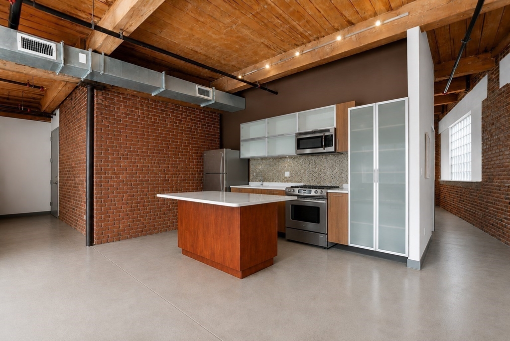 950 Dorchester AVE #205, Boston, MA Photo #13