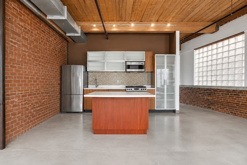 950 Dorchester AVE #205, Boston, MA Photo #10