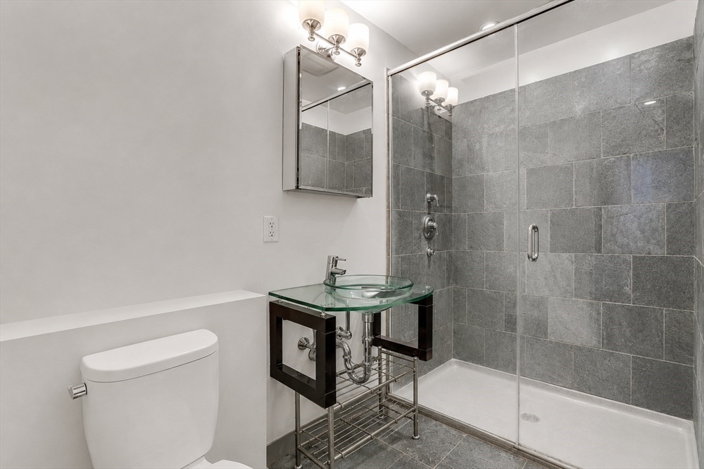950 Dorchester AVE #205, Boston, MA Photo #20