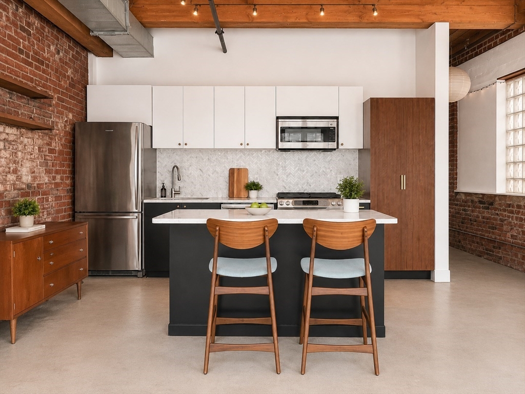 950 Dorchester AVE #205, Boston, MA Photo #4