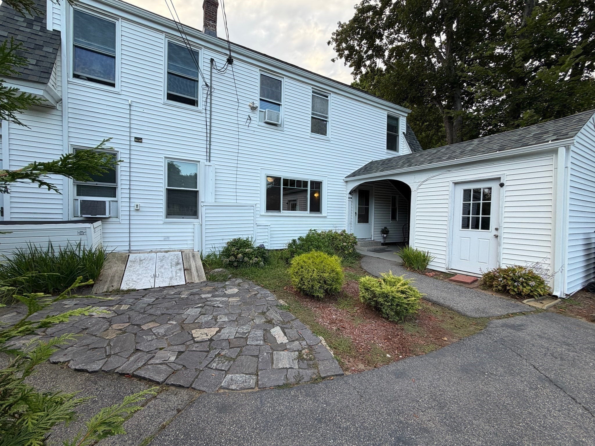 Photo of 72 Apple D Or Rd, Framingham, MA