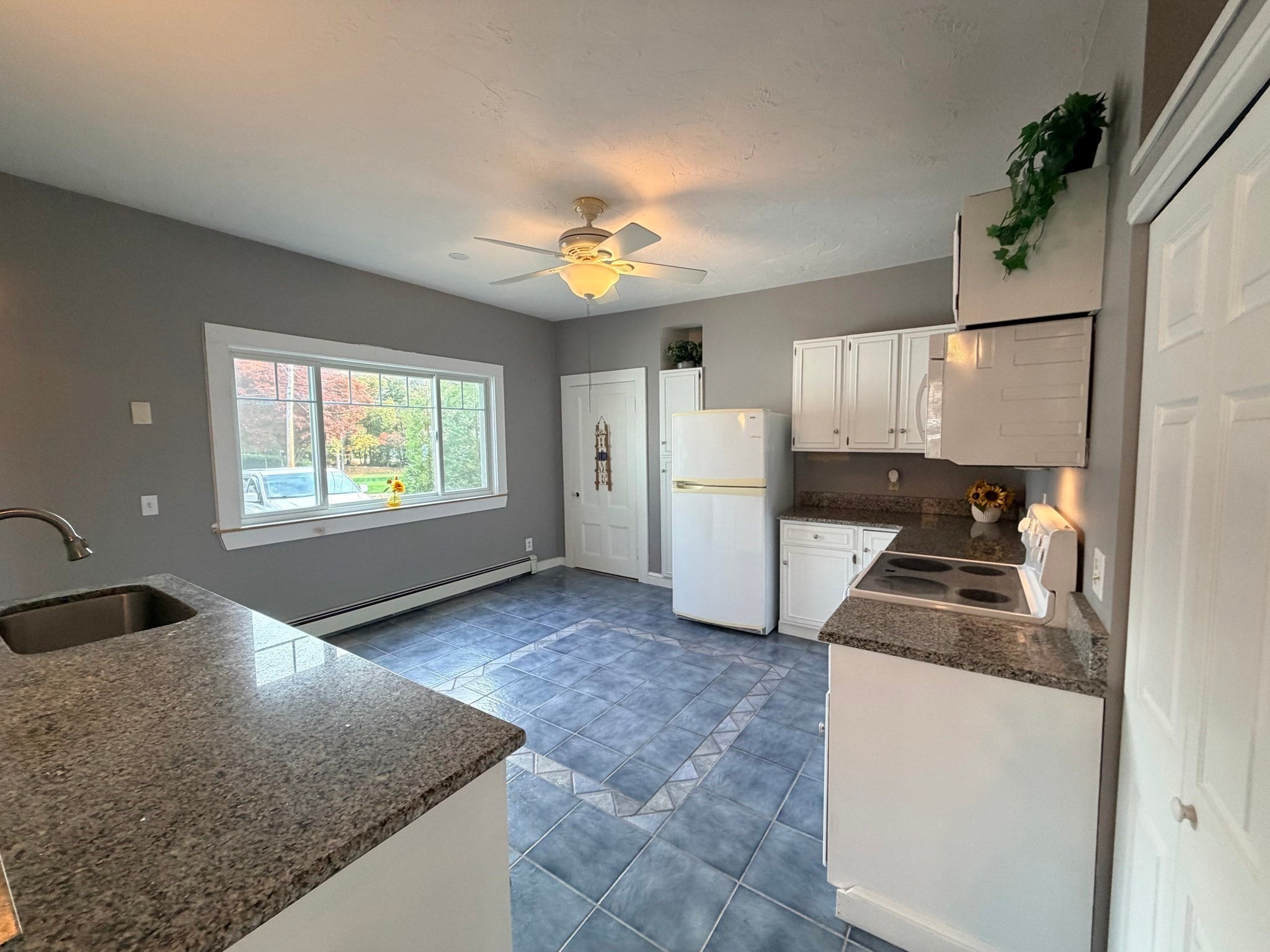 72 Apple D'or Rd #B, Framingham, MA, 72 Apple D'or Rd #B, Framingham, MA Photo #3